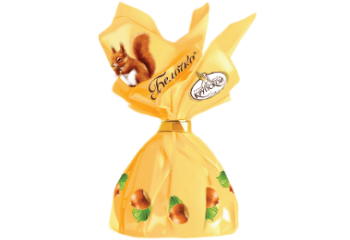 Конфета Конфета Белочка с цельным фундуком